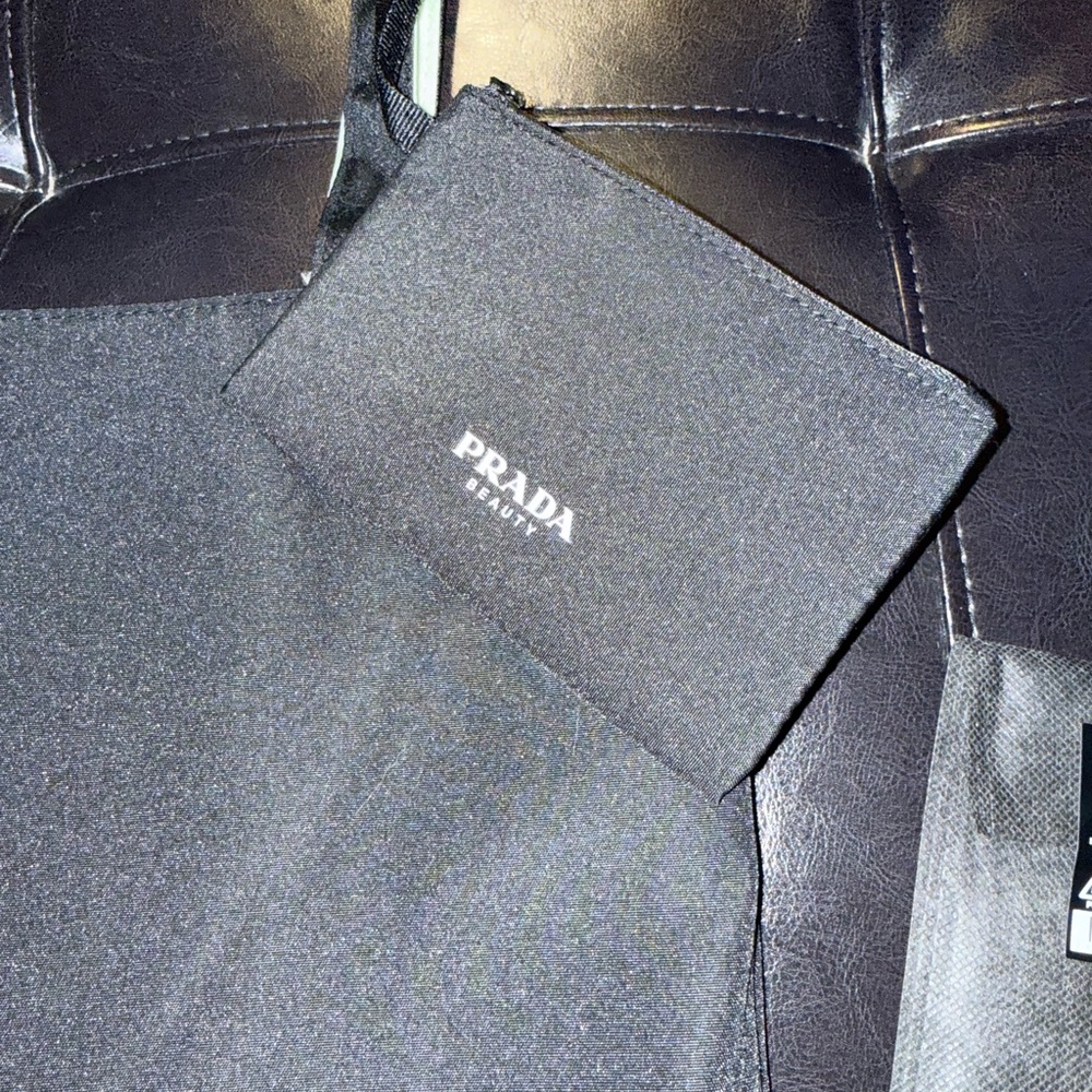NEW Prada reversible Black/lime beauty Tote Bag with charms and smaller pouch - Picture 4 of 6